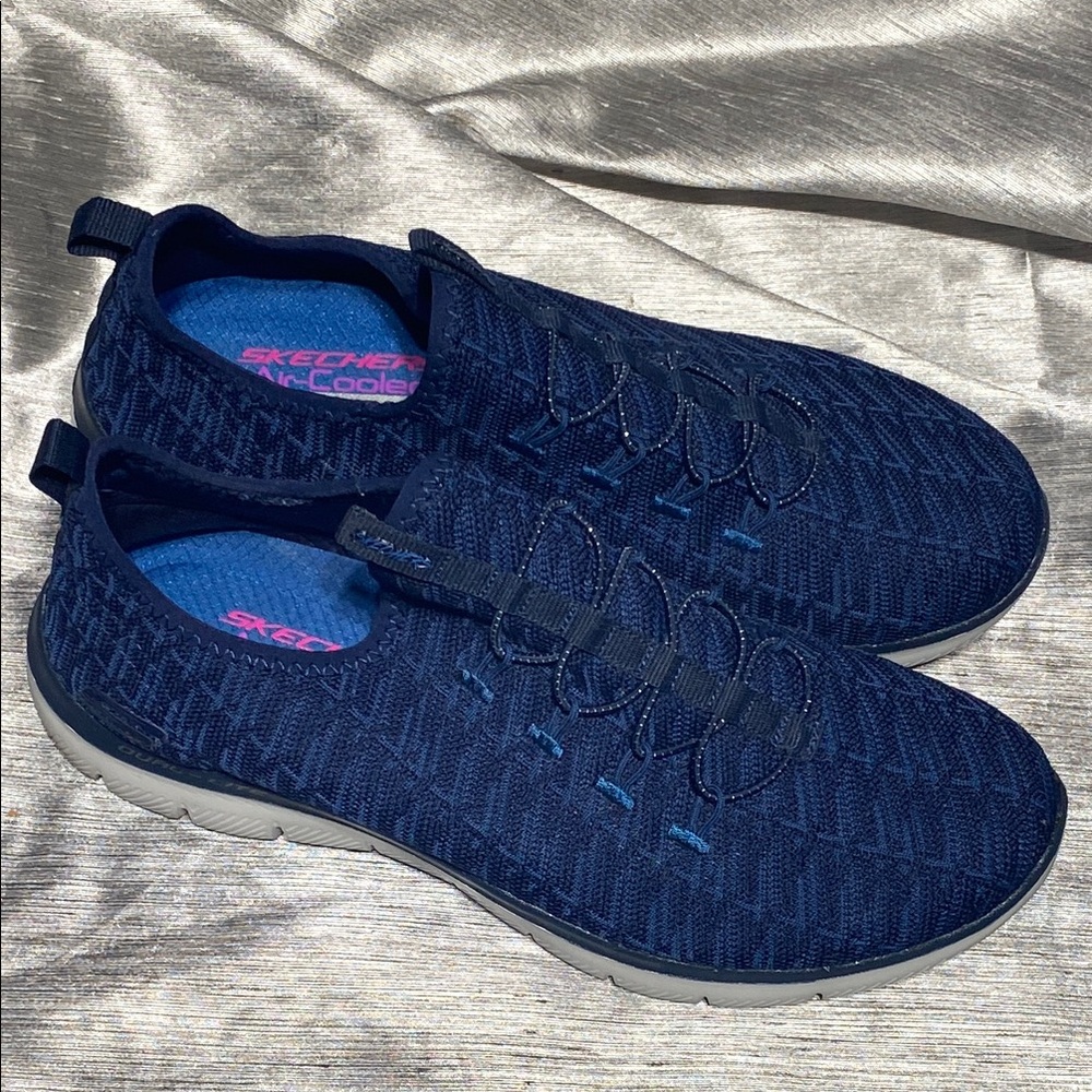Skechers Dark Blue Athletic Shoes Women’s 9